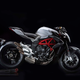 Illustration for article titled 2016 MV Agusta Brutale 800 And Lewis Hamilton Dragster RR: Small Changes And More Bling